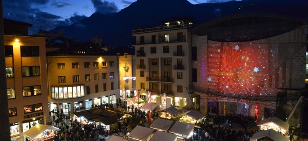 Sale la febbre per il Mercatino di Natale, querelle sull'organizzazione (quasi) chiusa: via al countdown